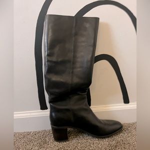 Madewell knee high boots, barely worn, perfect condition.